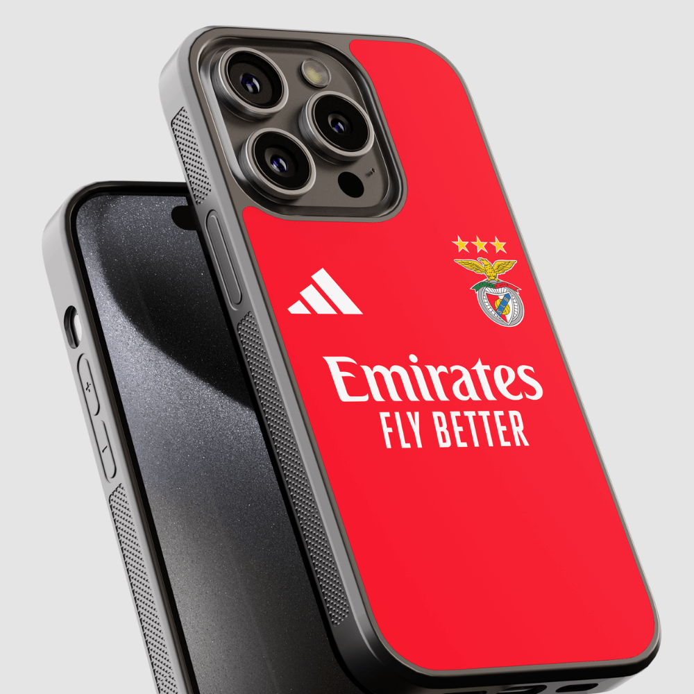 Capa protetora em TPU com estampado do equipamento do Benfica 2025/2026