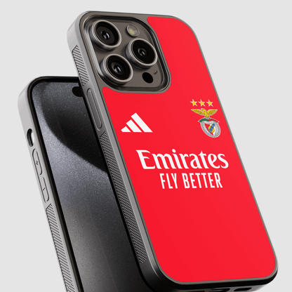 Capa protetora em TPU com estampado do equipamento do Benfica 2025/2026