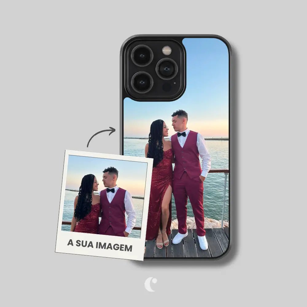 Capa de telemóvel personalizada com foto, exemplo de acabamento
